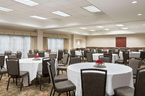 Homewood Suites By Hilton Raleigh-Crabtree Valley image 1