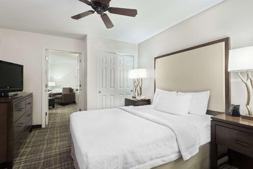 Homewood Suites By Hilton Raleigh-Crabtree Valley image 12