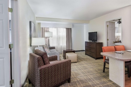 Homewood Suites By Hilton Raleigh-Crabtree Valley image 7